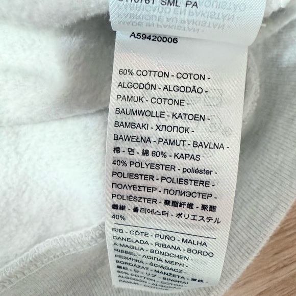 Levi's Gray Women’s Fleece Pullover Sweater Top - Picture 8 of 10